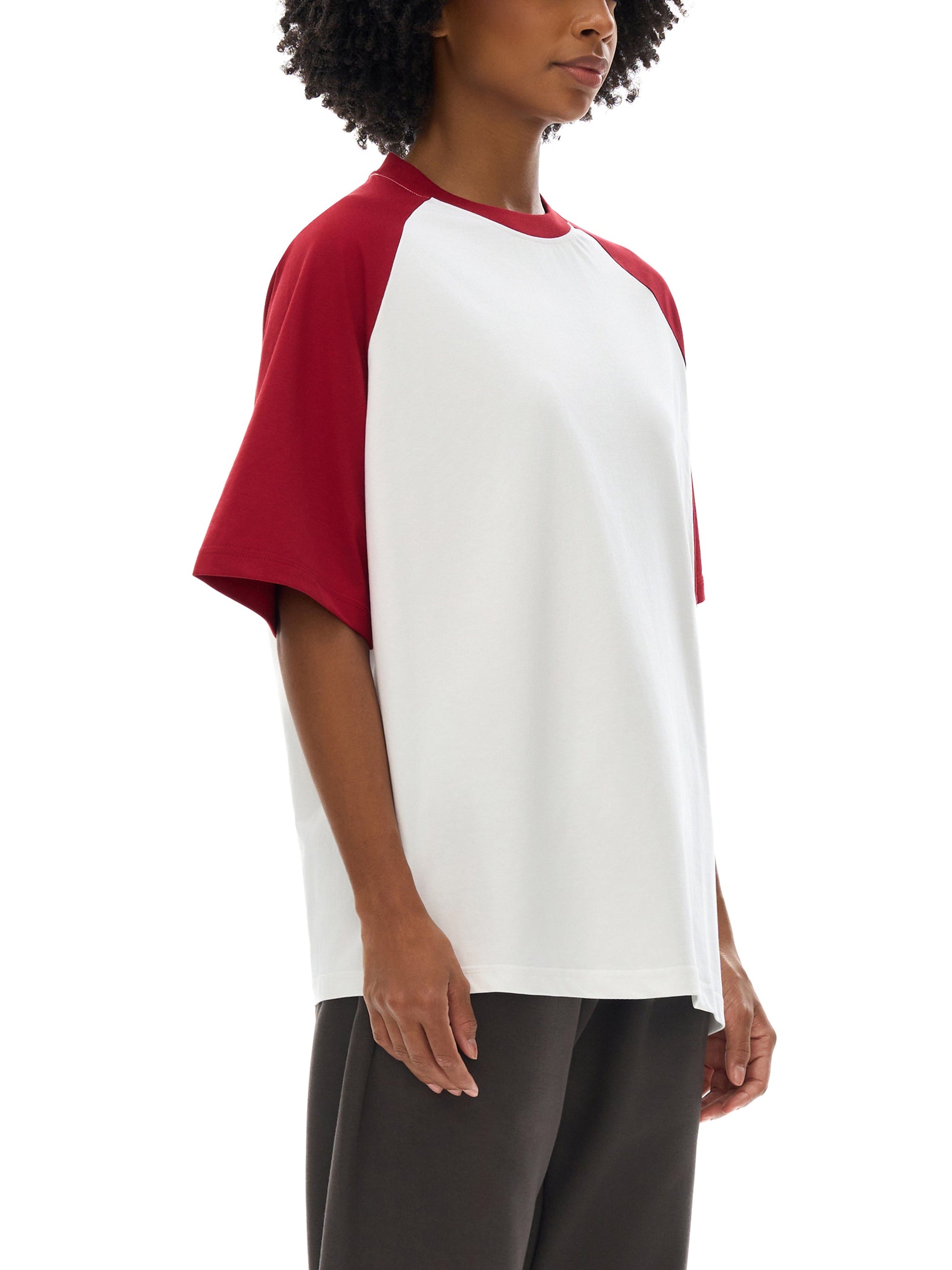 Color-Blocked Raglan Sleeve T-Shirt ODMPOD