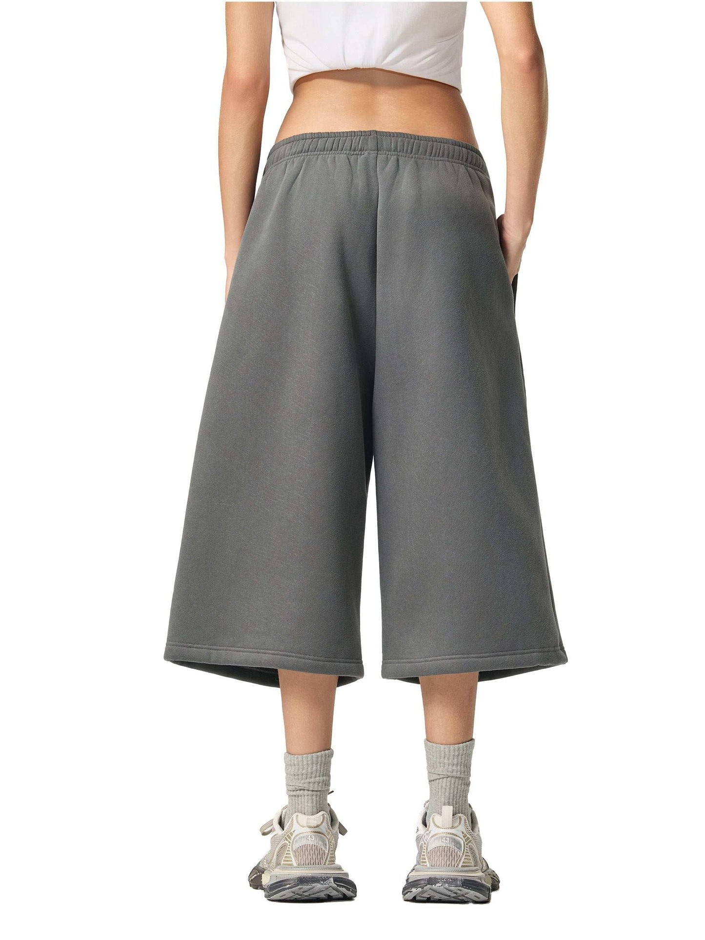 PRETTYJUNKIE Mid-Length Tech Blend Sweatpants Shorts ODMPOD